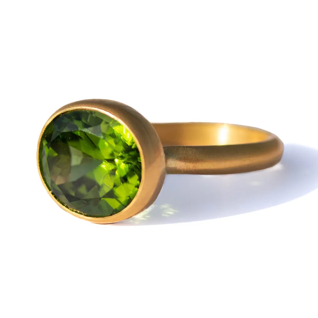 bague_princesse_pridot_2.webp Bague Princesse Péridot