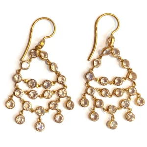 Boucles d'oreilles Dancing Emilie Pierre de Lune irisée